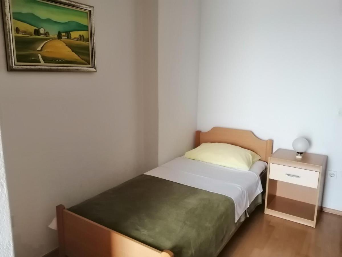 Apartmani Grgo Zivogosce Luaran gambar